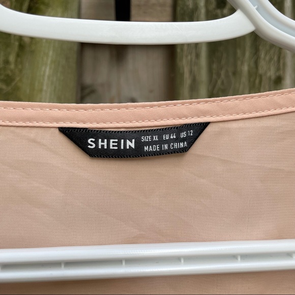 SHEIN Bell Sleeve Dress - Picture 7 of 7